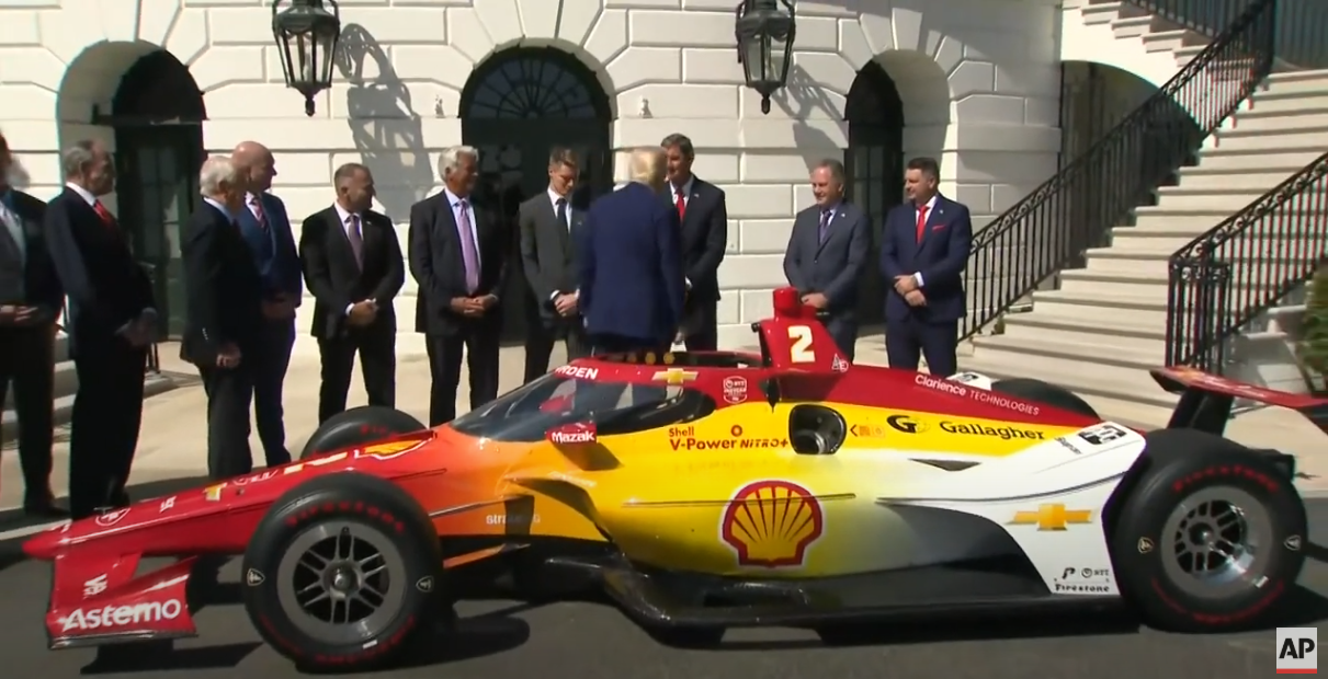 Steering around the wall, not turning around